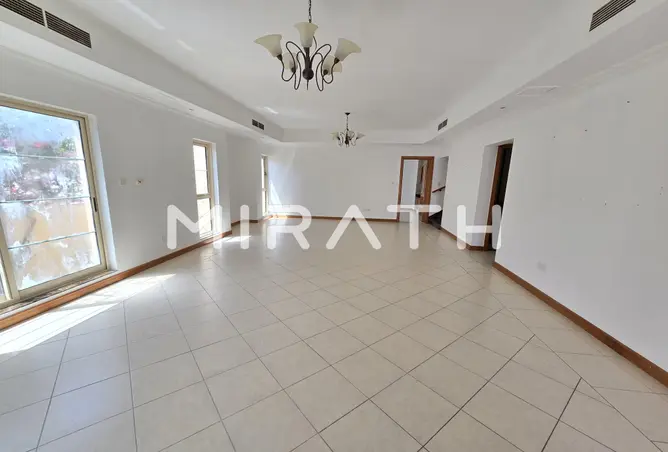 159148215 - Property Image 3