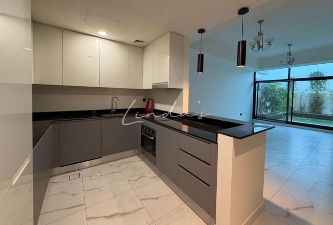 82794456 - Property Main Image