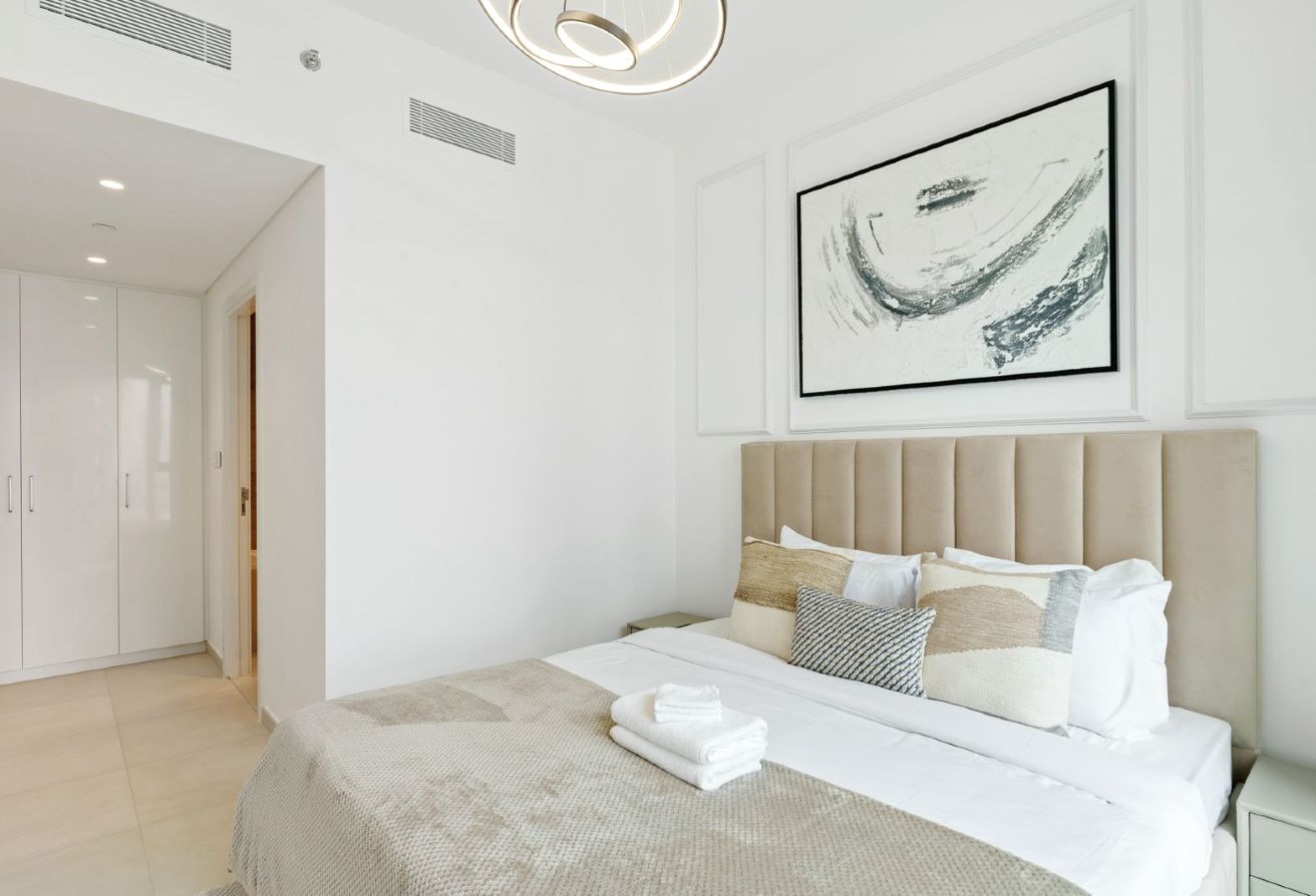 Luxurious Apartment| Amazing View| Contact Now! — image 9