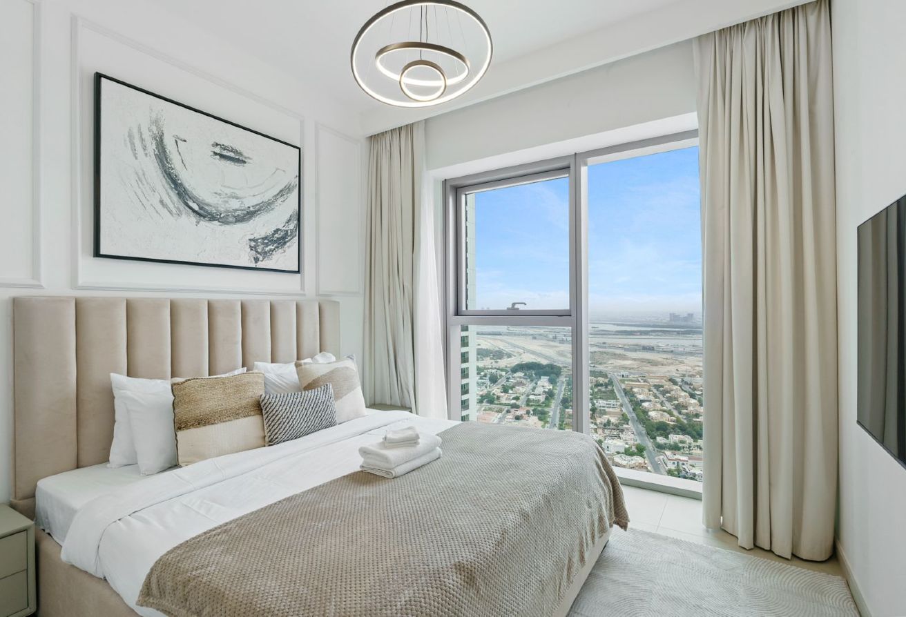 Luxurious Apartment| Amazing View| Contact Now! — image 11