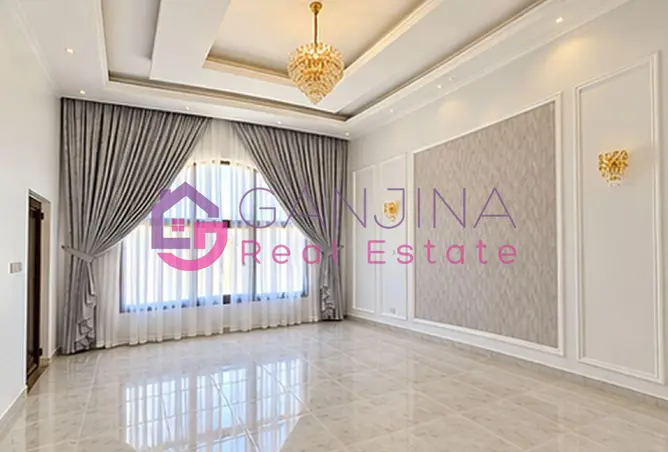 157811708 - Property Image 3