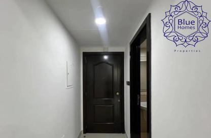 Apartment - Studio - 1 for rent in Marina First Tower - Dubai Marina - Dubai
