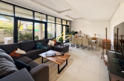 Townhouse - 3 Bedrooms - 5 Bathrooms for rent in Phoenix - Damac Hills - Dubai