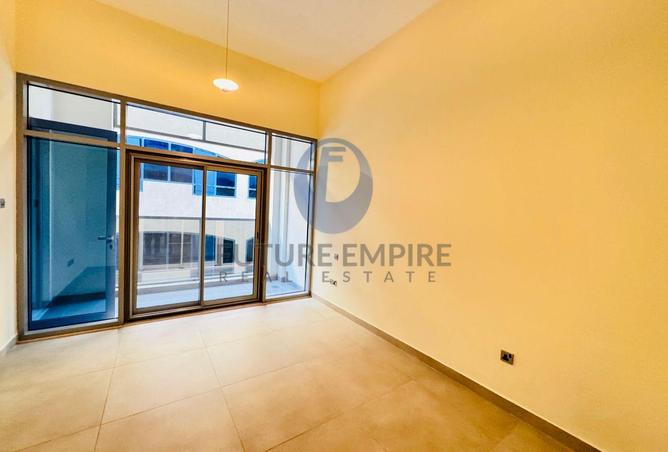 64405885 - صورة العقار 2