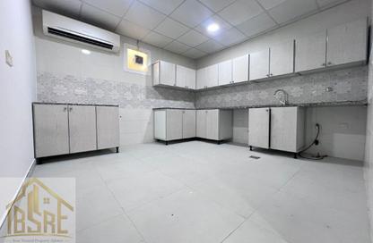 Apartment - 2 - 3 for rent in Madinat Al Riyad - Abu Dhabi