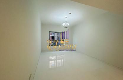 Compound - 1 - 2 for rent in The Bricks - Al Mankhool - Bur Dubai - Dubai