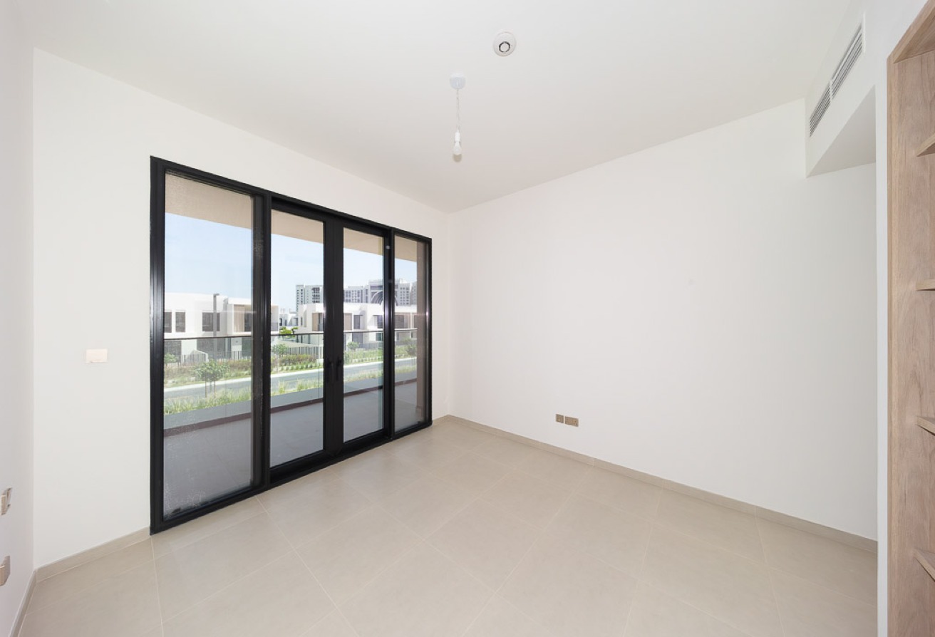 4 bedroom villa in Jebel Ali Village Villas, Jebel Ali: 24