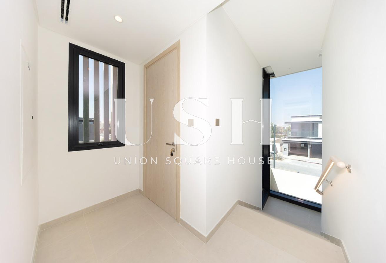 Genuine Listing | 4BR | Largest Plot |Corner villa photo 22