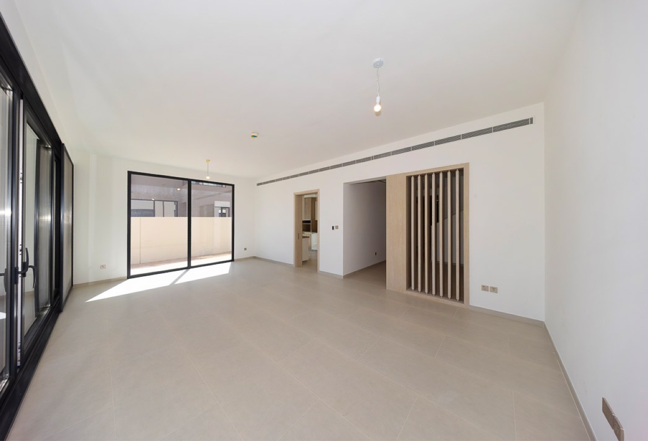 4 bedroom villa in Jebel Ali Village Villas, Jebel Ali: 11