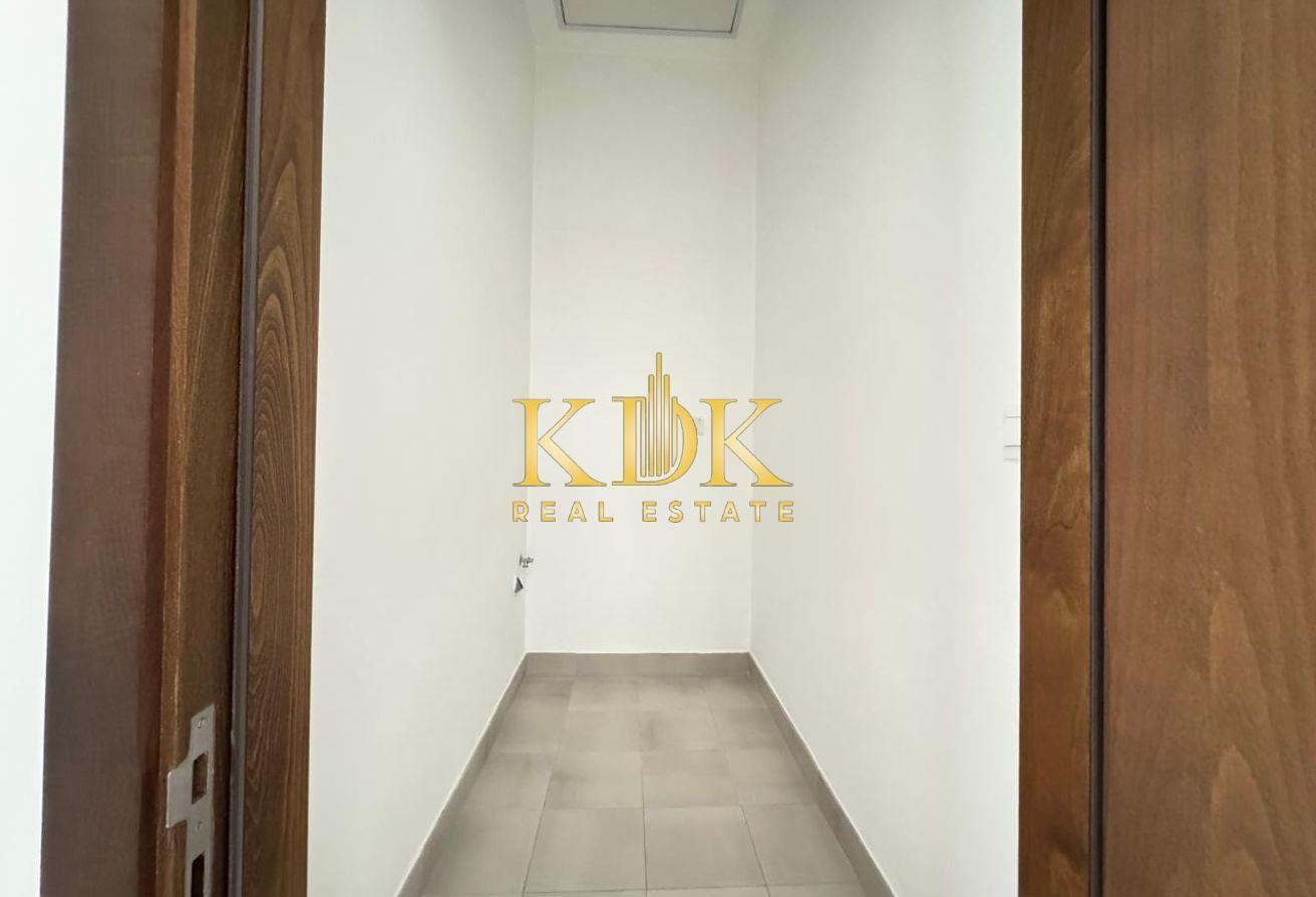 4BR + Maid | Unfurnished | Community View photo 12