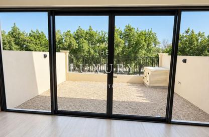 Townhouse - 4 - 5 for sale in Portofino - Damac Lagoons - Dubai
