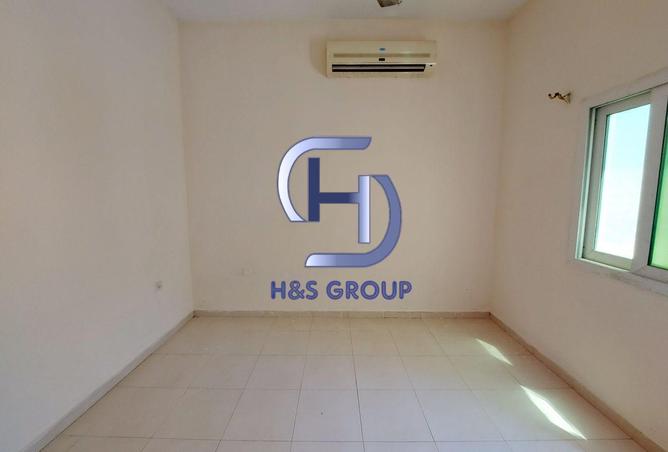 104252305 - Property Image 3
