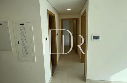Apartment - 1 - 1 for rent in Radiant Square - City Of Lights - Al Reem Island - Abu Dhabi Apartment - 1 - 1 for rent in Radiant Square - City Of Lights - Al Reem Island - Abu Dhabi