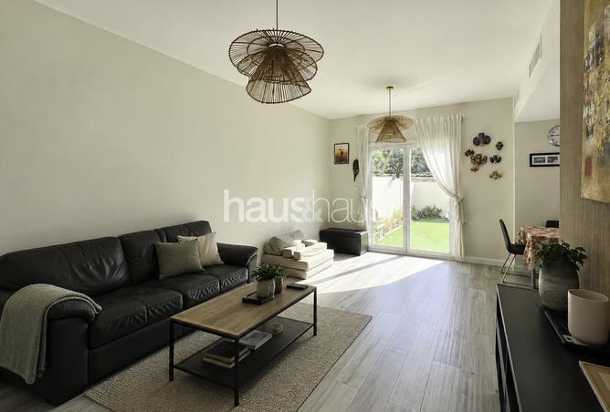 2-bed villa in Springs 2 · Upgraded — photo 3