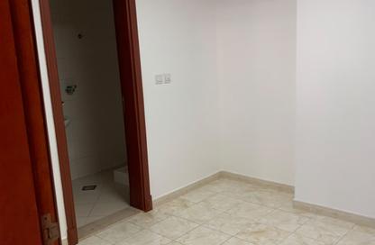 Apartment - 2 - 3 for sale in Al Dana Tower - Al Majaz 3 - Al Majaz - Sharjah Apartment - 2 - 3 for sale in Al Dana Tower - Al Majaz 3 - Al Majaz - Sharjah