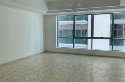 Apartment - 2 - 3 for sale in Al Dana Tower - Al Majaz 3 - Al Majaz - Sharjah Apartment - 2 - 3 for sale in Al Dana Tower - Al Majaz 3 - Al Majaz - Sharjah