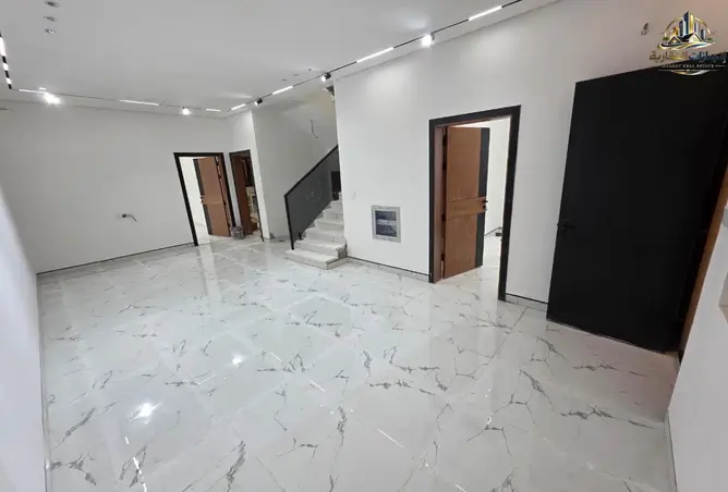 162770327 - Property Image 2