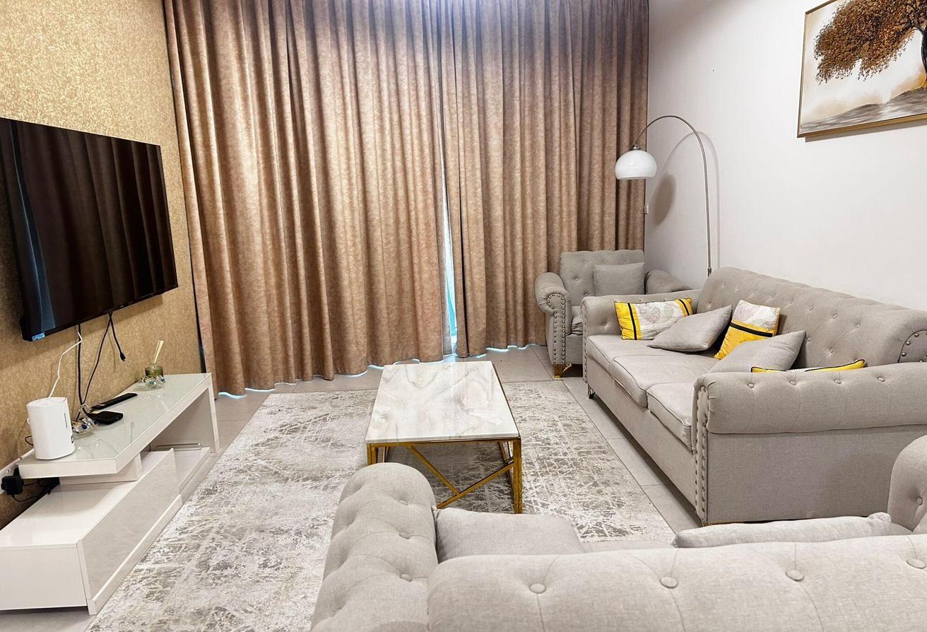 Fully Furnished 1BR | Canal View | Negotiable photo 5