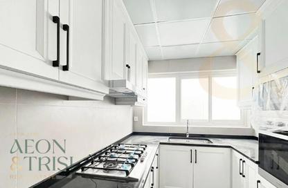 Villa - 4 - 5 for sale in Mulberry - Damac Hills 2 - Dubai Villa - 4 - 5 for sale in Mulberry - Damac Hills 2 - Dubai