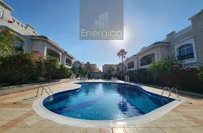 Villa - 5 Bedrooms - 4 Bathrooms for rent in Umm Suqeim 2 Villas - Umm Suqeim 2 - Umm Suqeim - Dubai