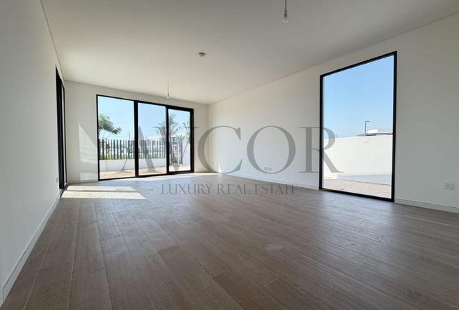 130686150 - Property Image 2