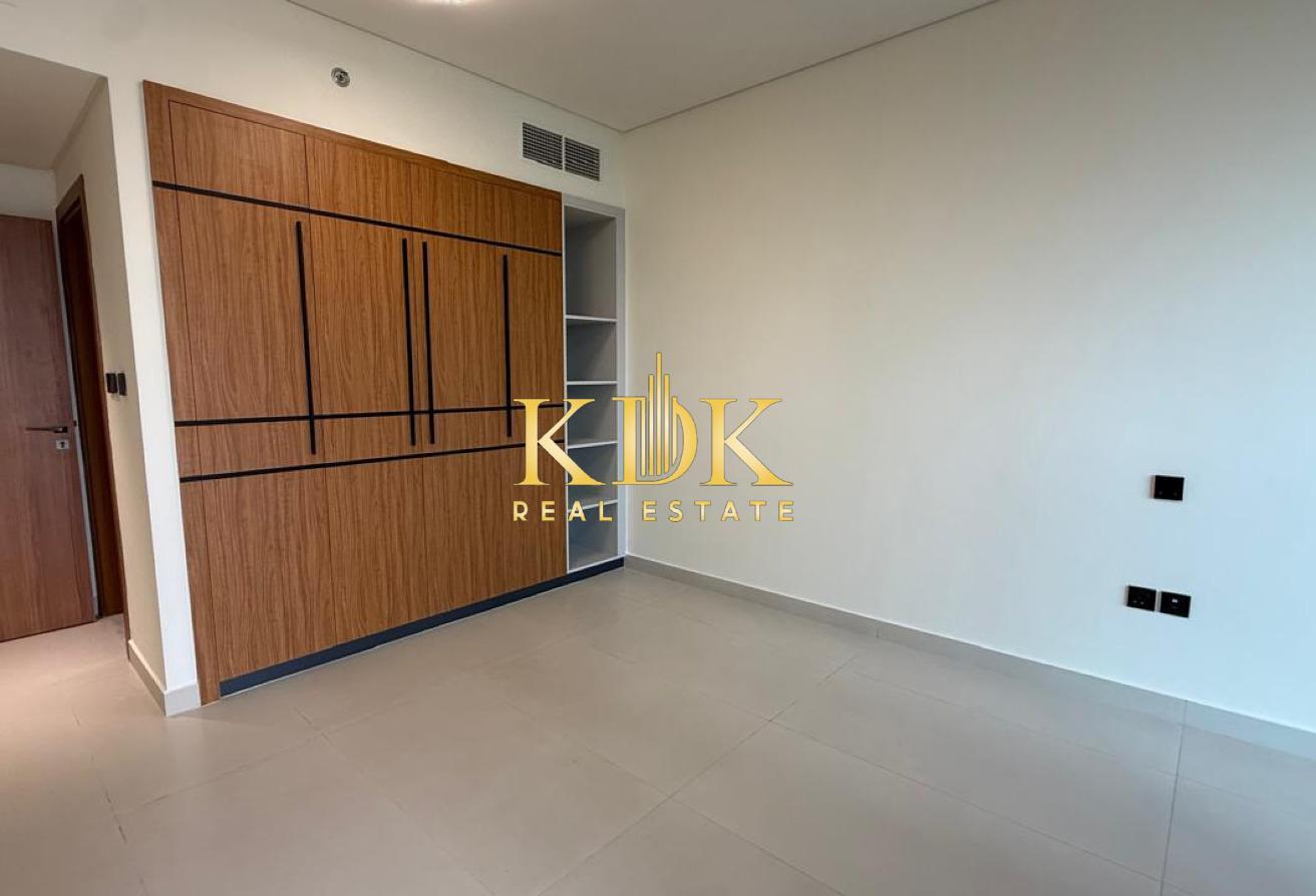Brand New | Smart Home |Close To Exit and Entrance photo 4