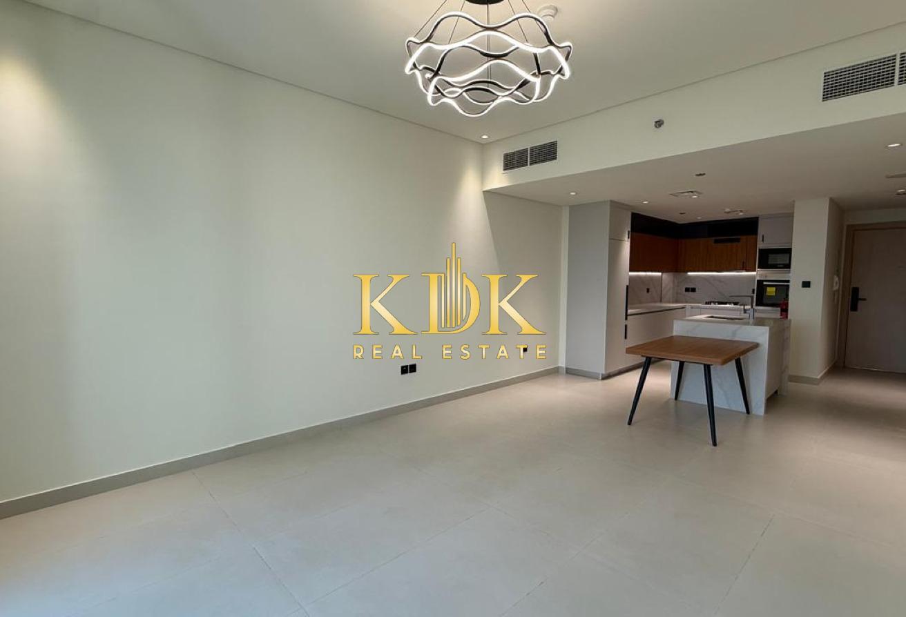 Brand New | Smart Home |Close To Exit and Entrance photo 5