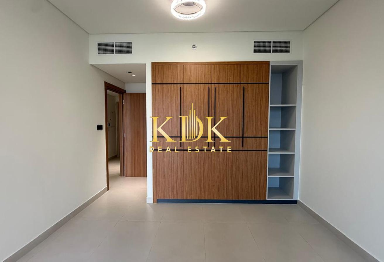 Brand New | Smart Home |Close To Exit and Entrance photo 8
