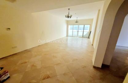 Apartment - 3 Bedrooms - 3 Bathrooms for rent in New Al Taawun Road - Al Taawun - Sharjah Apartment - 3 Bedrooms - 3 Bathrooms for rent in New Al Taawun Road - Al Taawun - Sharjah