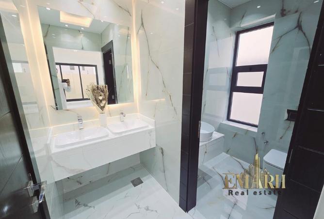 95714689 - Property Image 3
