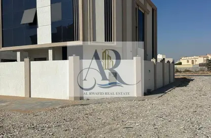 فيلا - 4 غرف نوم - 6 حمامات للايجار في الحليو 2 - الحليو - عجمان