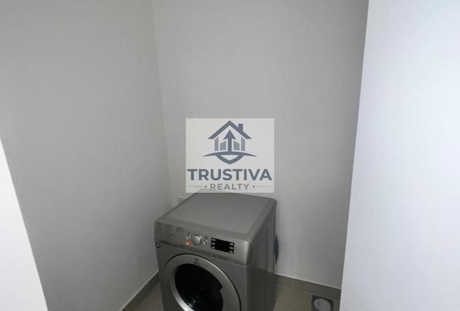 122010465 - Property Image 2