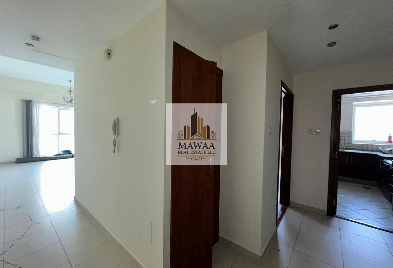 1BR Apartment | Near Metro | Cascades Tower photo 4