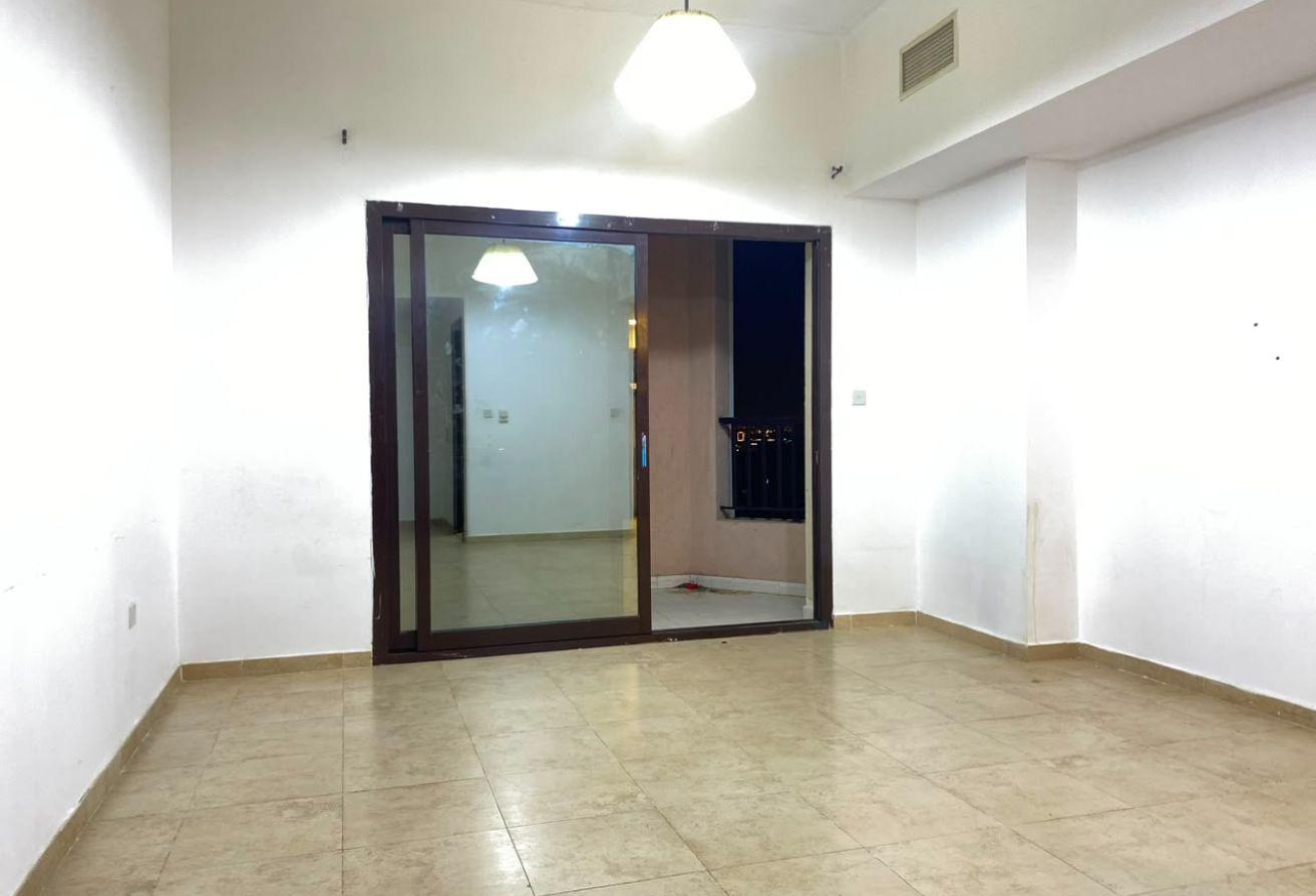 1BR Apartment | Silicon Gates 1 | Balcony & City V photo 15