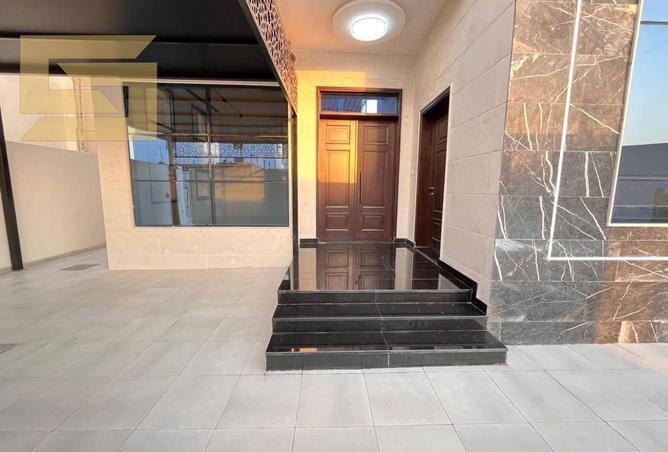 129298838 - Property Image 2