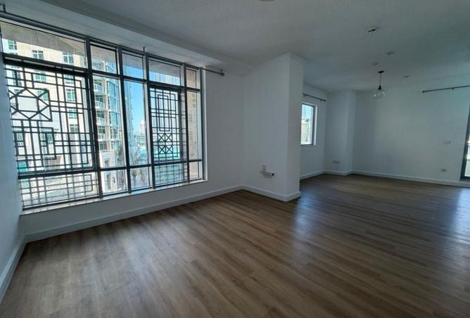 141941146 - Property Image 3