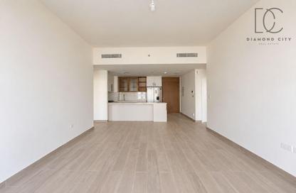 Apartment - 2 - 2 for rent in Holland Gardens - Town Square - Dubai