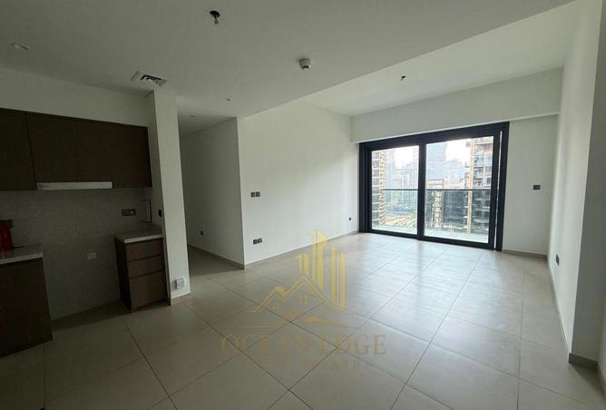 Stunning 2BR | Boulevard View | High-End Living photo 2