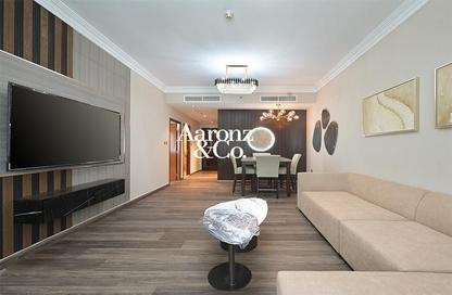 Apartment - 1 Bedroom - 2 Bathrooms for rent in MAG 218 - Dubai Marina - Dubai