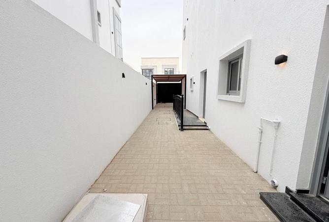 75416010 - Property Image 2