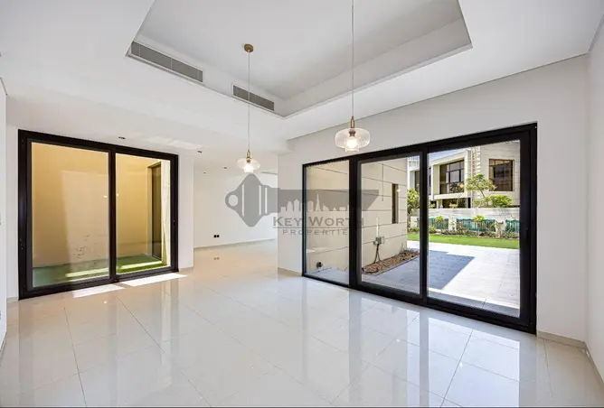 123836229 - Property Image 3
