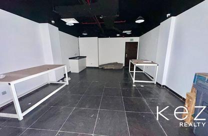 Shop - Studio for rent in Jumeirah Bay Towers - JLT Cluster X - Jumeirah Lake Towers - Dubai