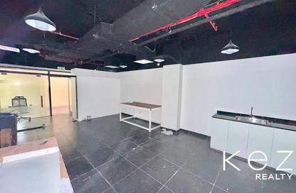 Shop - Studio for rent in Jumeirah Bay Towers - JLT Cluster X - Jumeirah Lake Towers - Dubai