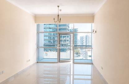 Apartment - Studio - 1 Bathroom for rent in Oasis Tower 1 - Dubai Sports City - Dubai