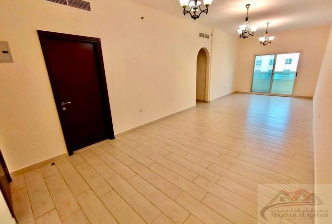 141437004 - Property Image 2