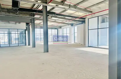 محل - استوديو - 2 حمامات للايجار في قرية جبل علي - جبل علي - دبي