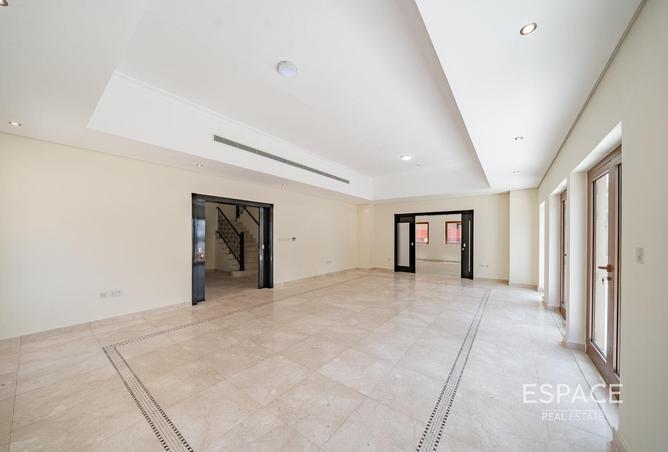 60529309 - صورة العقار 2