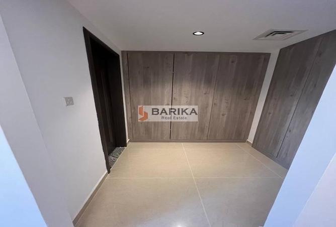 63641848 - Property Main Image