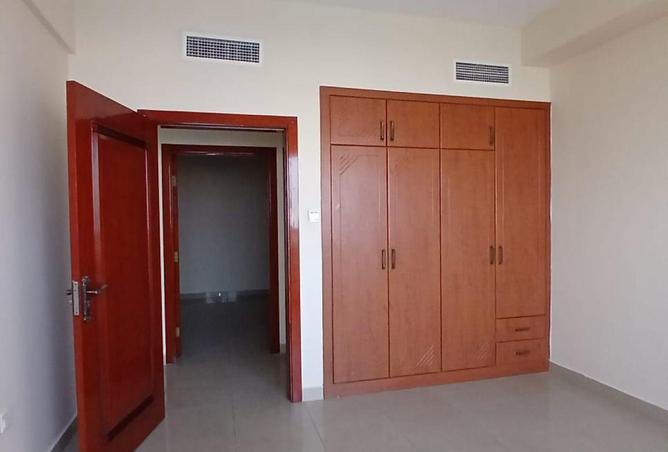 82357613 - Property Image 2