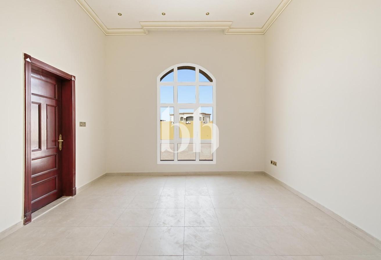 5 Bed Villa | Unfurnished | Read to move photo 9